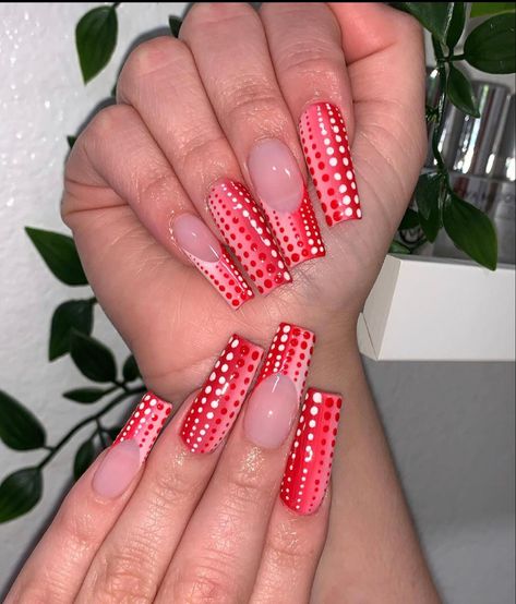 Dotted Acrylic Nails, Nail Art Stripes, Miami Nails, Abstract Nail Art, Really Cute Nails, Dots Nails, Nail Sets, Nails Pink, Dream Nails