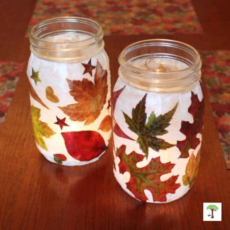 DIY Leaf Lanterns! Learn how to make gorgeous fall leaf lanterns and autumn luminaries with fresh or faux leaves and recycled glass canning (or mason) jars. Leaf luminaries are a festive fall decoration to add to your autumn DIY decor! How To Make Lanterns Diy, Leaf Lantern Craft, Homemade Gifts Kids Can Make, Homemade Thanksgiving Decorations, Homemade Lanterns, Thanksgiving Gifts Diy, Leaf Mason Jar Candle, Fall Mason Jar Crafts, Fall Festival Decorations