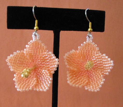 Hibiscus Earrings Santa Fe Trail, Bead Flower, Jewelry Online Shopping, Hibiscus Flowers, Flower Jewellery, Bead Art, Hand Beading, Beaded Earrings, Hibiscus