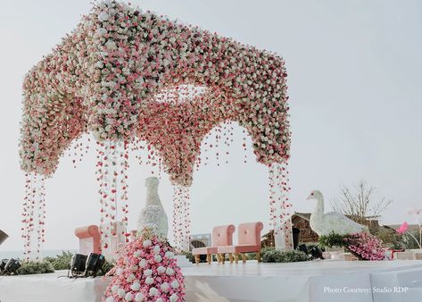 Floral Mandap, Pastel Wedding Decorations, Mandap Design, Pink And White Weddings, Digital Invitations Wedding, Mandap Decor, Wedding Planning Decor, Dreamy Whites, Wedding Mandap