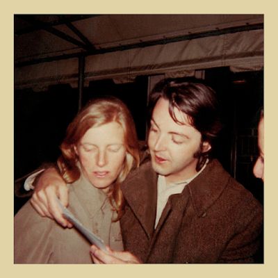 The Honeymoon is almost over Paul And Linda, Linda Eastman, Beatles Girl, Paul Mccartney And Wings, Paul And Linda Mccartney, Sir Paul, Linda Mccartney, Great Love Stories, The Fab Four