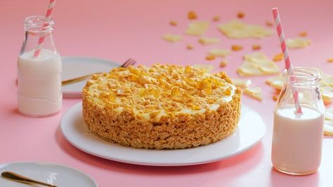 Cornflake Crust, Crunchy Nut Cornflakes Recipe, Crunchy Nut Cornflakes, Cornflake Slice, Cornflake Coconut Squares, Cornflake Tart Traybake, Cornflake Cake, Choux Buns, Glazed Meatballs