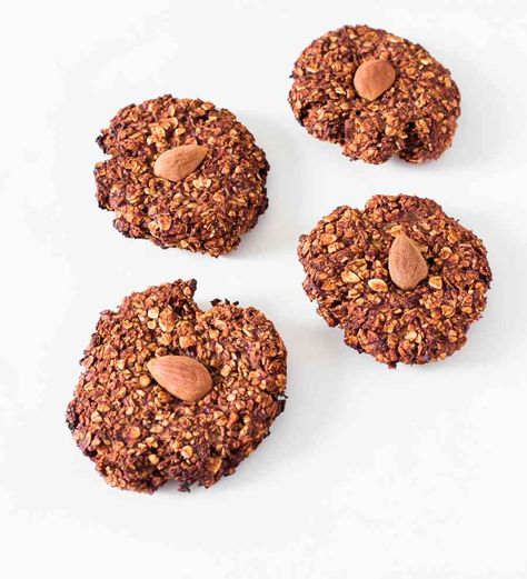 Vegan Chocolate Oatmeal Cookies | Gluten-Free Vegan Chocolate Oatmeal, Vegan Oat Cookies, Chocolate Oat Cookies, Cookies Sans Gluten, Gluten Free Oatmeal Cookies, Oatmeal Breakfast Cookies, Biscuits Diététiques, Breakfast Cookie Recipe, Chocolate Oatmeal Cookies