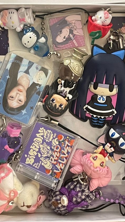 Homura Keychain, Trinkets Keychain, Homura Madoka Magica, Homura Madoka, Panty Anarchy, Keychain Phone, Hello Kitty Rooms, Hello Kitty Sanrio, Phone Charms