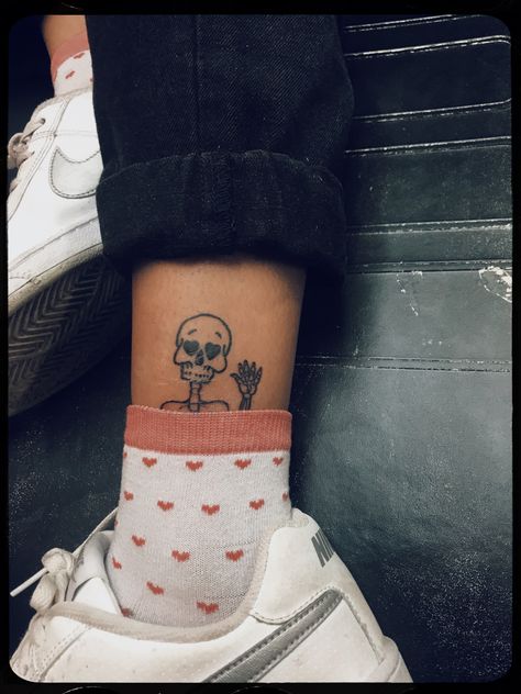 skeleton waving tattoo Skeleton Listening To Music Tattoo, Listening To Music Tattoo, Funny Skeleton Tattoo, Skeleton Listening To Music, Skeleton Tattoo, Funny Skeleton, Music Tattoo, Listening To Music, I Tattoo