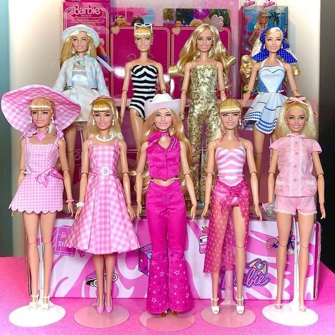 Barbie Doll Set, Barbie Fashionista Dolls, Barbie Costume, Barbie Dress Fashion, Girls Support Girls, Im A Barbie Girl, Doll Clothes Barbie, Barbie Movie, Barbie Toys