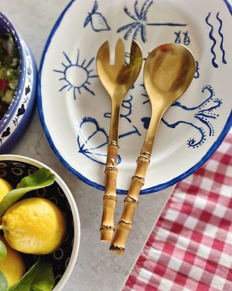 Sunday Summer Salad Servers 🍑🥬. Try saying that fast 10 times 💫​​​​​​​​ ​​​​​​​​ A timeless addition to your tableware collection, featuring a natural bamboo wood handle. The cutlery adds depth and texture to any table setting, year round. Summer Salad, Tableware Collection, Salad Servers, Summer Salads, Wood Handle, Table Setting, Table Settings, Salad, Texture