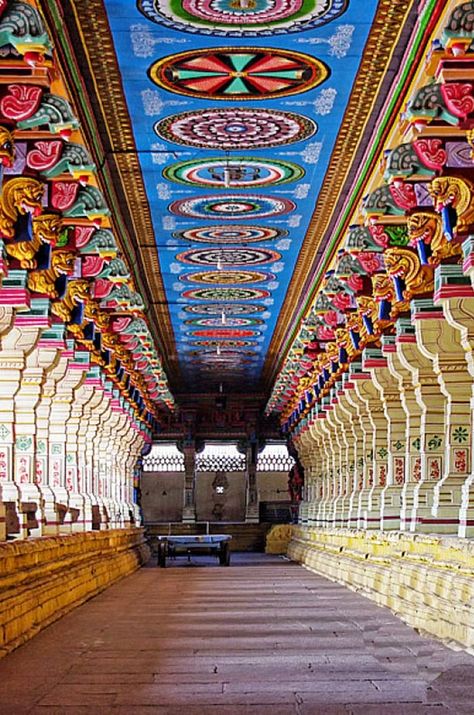 Ramanathaswamy Temple, India Travel Places, Temple India, Indian Temple Architecture, India Architecture, Ancient Indian Architecture, Temple Photography, Temple Architecture, Temple Art