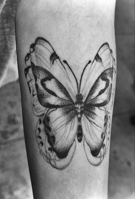 Fluttering Butterfly Tattoo, Black And Grey Butterfly Tattoo, Melting Butterfly, Butterfly Tattoo Black, Trippy Butterfly, Shading Tattoo, Trippy Tattoo, Tattoo Black And Grey, Fluttering Butterfly