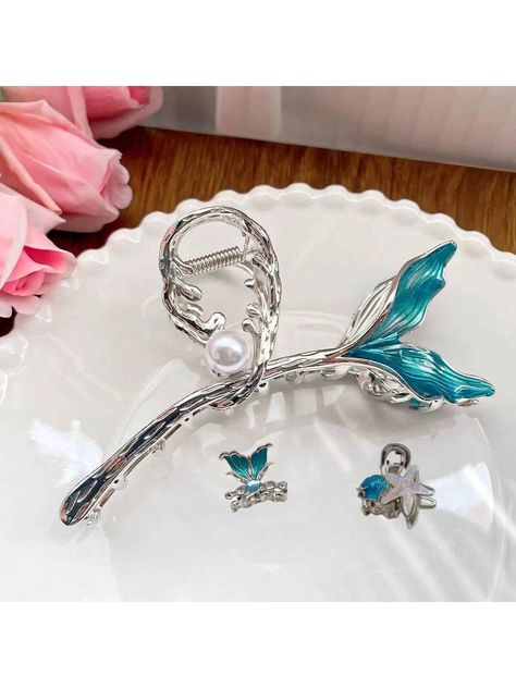 Blue Simple Collar  Zinc Alloy  Large Hair Claw Embellished   Women Accessories Shark Hair, Metal Hair Clip, Hair Accessories Set, Metal Hair Clips, Rhinestone Hair, Fish Tail, Metal Hair, Accessories Set, Metallic Hair