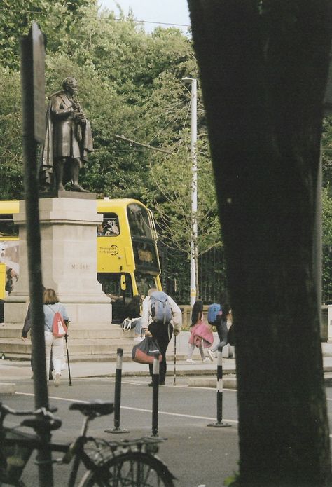 Streets of Dublin #dublin #35mm #filmphotography #ireland #traveldublin #streetphotography 35mm Film, Film Photography, Pretty Pictures, Dublin, Bristol, Street Photography, Street View, Film, Photography