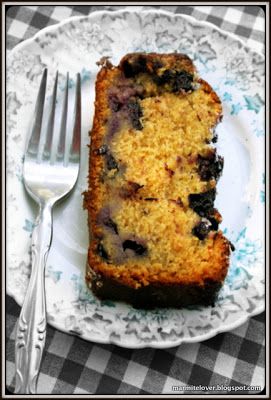 Recipe: Cherokee blueberry honey cake Cherokee Food, Blueberry Honey, Native American Food, Native Foods, American Desserts, Fry Bread, Honey Cake, American Food, Traditional Food