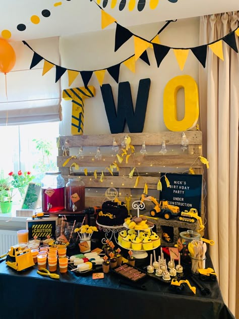 Birthday Excavator Theme, Construction Party Food Table, Excavator Birthday Party Ideas, Im Digging Being 1 Birthday, Construction Theme Dessert Table, Construction Two Year Old Birthday, Two Year Old Birthday Party Food, Construction Theme Food Ideas, Two Year Old Boy Birthday Party Themes