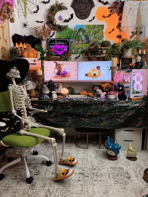 Spooky Pc Setup, Maximalist Pc Setup, Halloween Desk Setup, Whimsigoth Gaming Setup, Halloween Pc Setup, Halloween Gaming Setup, Maximalist Gaming Setup, Gothic Pc Setup, E Girl Room Aesthetic