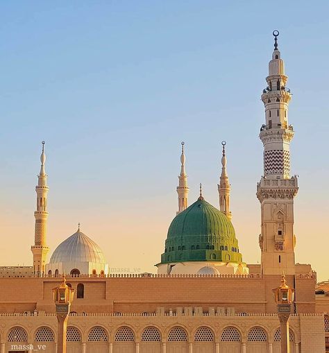 Madina - Shaykh Gilles Sadek (47) | Gilles Sadek | Flickr Macca Madina Wallpaper Hd, Madina Wallpapers Hd Wallpaper, Madina Shareef, Mecca Madinah, Mecca Kaaba, Green Dome, Medina Mosque, Imam Hussain Wallpapers, Real Estate Marketing Design