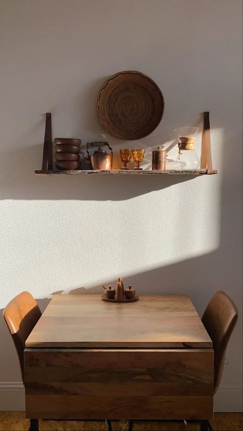 Tiny Dining Rooms, Small Kitchen Table, Loft Style Apartments, Small Kitchen Tables, Apartment Dining, Tiny Apartments, Kitchen Tables, Small Dining Table, Functional Space