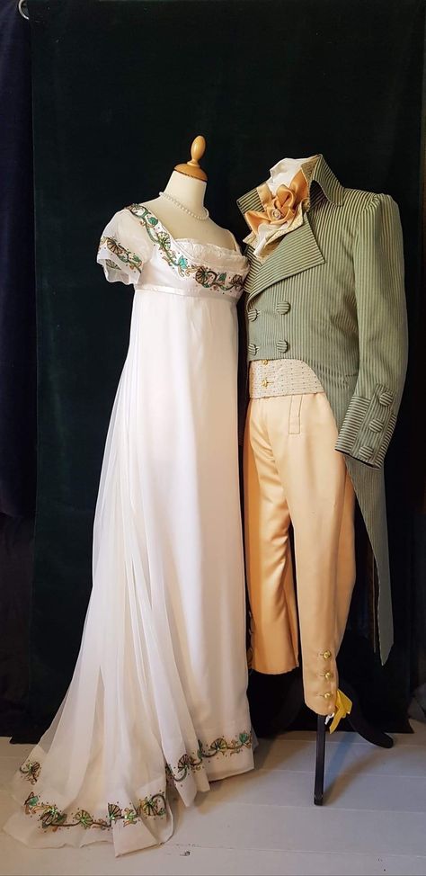 Regency Dress Museum, Regency Era Womens Fashion, Casual Regency Dress, 1810s Wedding Dress, Historically Accurate Regency Dress, Regency Debutante Dress, Regency Era Sleepwear, Regency Dress Historical, Jane Austen Dress Regency Gown