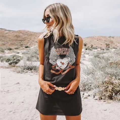 Rock n Roll Boho Rocker Chic, Mini Tshirt Dress, Boho Rocker, Chic Summer Dresses, Bohemian Pants, Long Tank Tops, Loose Tank Tops, Graphic Tee Dress, Moda Boho