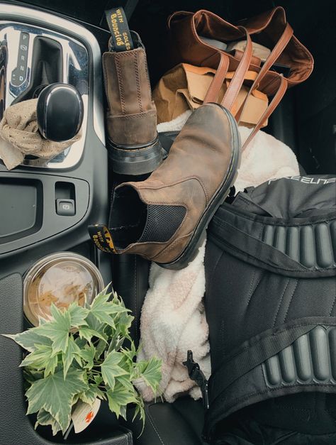 Granola Mom Aesthetic, Outdoorsy Aesthetic, Granola Aesthetic, Granola Girl Aesthetic, Camping Aesthetic, Granola Girl, Life Inspiration, Hiking Trip, Happy Campers