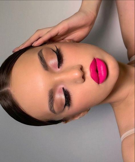 Eye Makeup For Pink Lips, Eye Makeup With Pink Lipstick, Makeup For Neon Outfit, Barbie Lips Makeup, Make Up With Pink Lipstick, Soft Eye Bold Lip Makeup, Bridal Photoshoot Makeup, Hot Pink Lipstick Makeup Look, Pink Lip Makeup Look