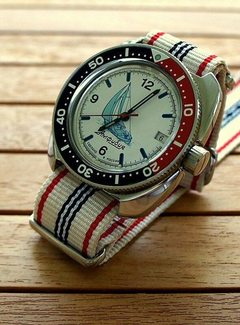 Vostok Watches, Vostok Amphibia, Stylish Watches Men, Nato Strap Watches, Fancy Watches, Watches For Sale, Watches Rolex, Retro Watches, Amazing Watches