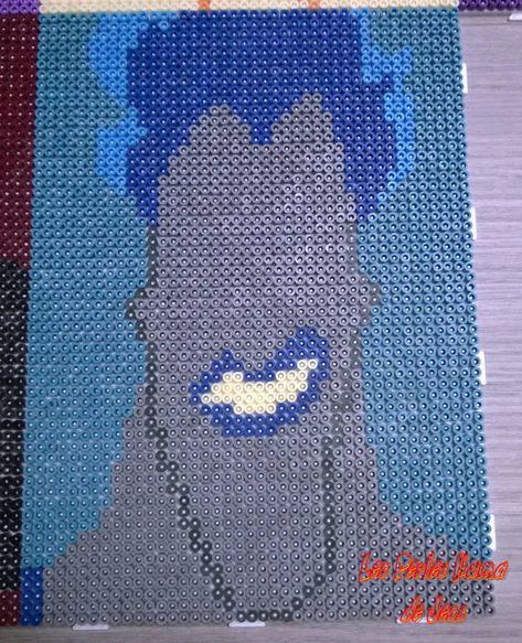 Hama Disney, Melty Bead Designs, Perler Creations, Perler Crafts, Pixel Art Grid, Bead Sprite, Iron Beads, Beaded Cross Stitch, Pixel Art Design