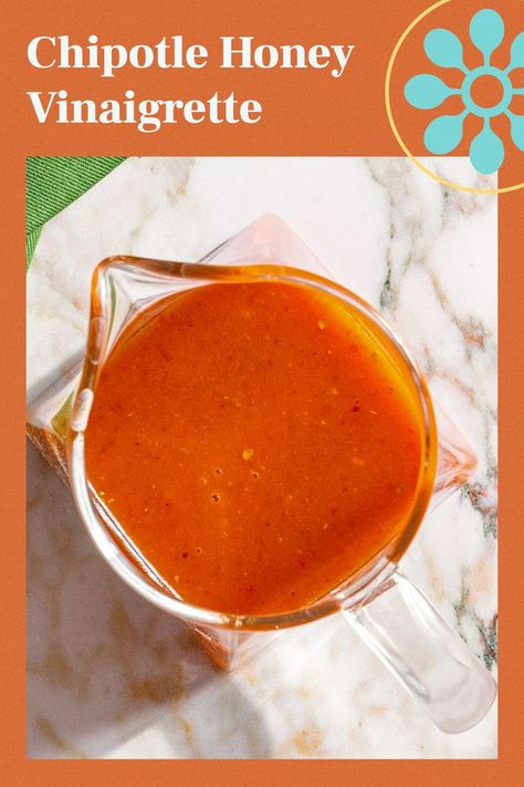 Chipotle Vinaigrette Dressing, Chipotle Honey Vinaigrette, Chipotle Dressing Recipe, Chipotle Salad Dressing, Healthy Marinades, Chipotle Salad, Diy Salad Dressing, Chipotle Vinaigrette, Healthy Dressing Recipes