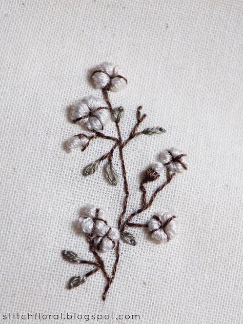 Cotton flower hand embroidery: freebie and tutorial Creative Stitching, Embroidery Spring, Birthday Embroidery, Flower Hand Embroidery, Brazilian Embroidery Stitches, Botanical Embroidery, Yarn Embroidery, Miniature Embroidery, Cotton Flower