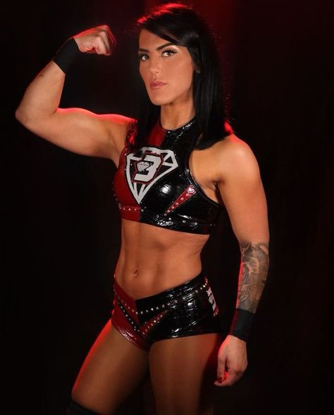 Tessa Blanchard Tessa Blanchard, Rocker Girl, Total Divas, Female Wrestlers, Wwe Wrestlers, Wwe, Rocker, Diva, Wrestling