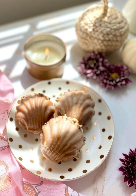 Maple Brown Sugar Madeleines – Brownie Mischief Brownie Mischief, Small Jam Jars, Sweet Cornbread Muffins, Chocolate Trail Mix, Cookie Spread, Quick Oats, Baking Blog, Recipe Notes, Little Cakes