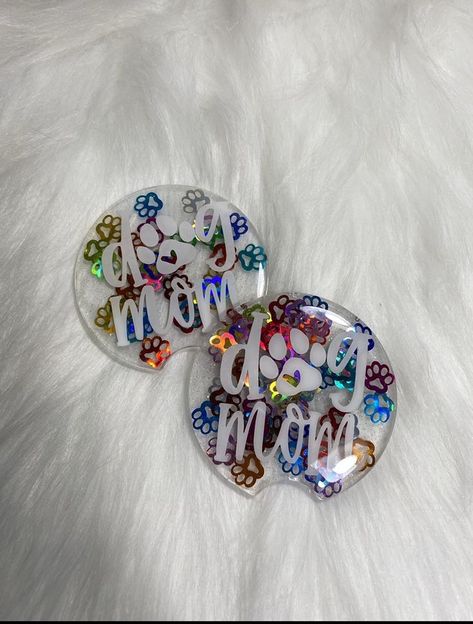 Car Coasters Resin, Mom Car, Clean Your Car, Cute Car Accessories, Resin Ideas, Resin Projects, Cup Coaster, Diy Car, Holographic Glitter