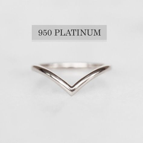 Triangle Diamond Ring, Platinum Wedding Ring, Simple Diamond Ring, Gold Pinky Ring, Brilliant Cut Diamond Ring, Simple Wedding Bands, Curve Ring, Wedding Band Women, Thin Gold Rings