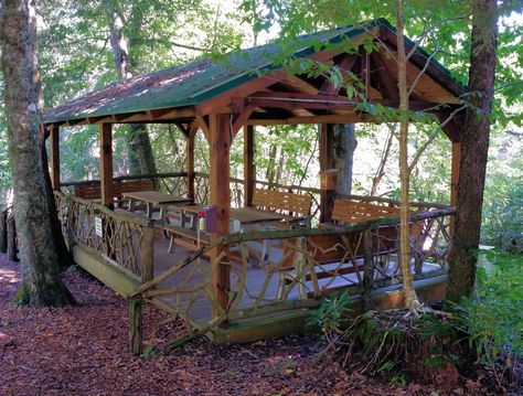 Pavilion In Forest, Covered Picnic Shelter, Woodland Shelter, Picnic Place, Rustic Picnic, Forest Picnic, Picnic Shelter, Woodland Trail, Country Porches