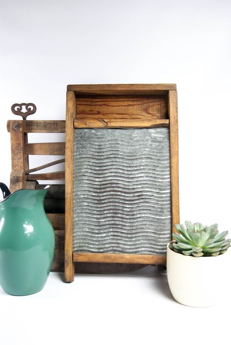 Rustic laundry room decor, vintage washboard, distressed washboard, laundry scrub board, old fashioned washboard, clothes washing board by VintageEuropeDesign on Etsy Washboard Decor Ideas Laundry Signs, Washboard Decor Ideas, Washboard Decor, Vintage Washboard, Rustic Laundry Room, Perfect Laundry Room, Rustic Laundry, Vintage Laundry Room Decor, Wash Board