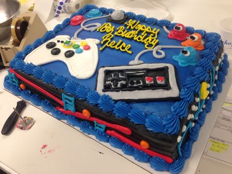 Gamer theme cake 27th Birthday Cake, Computer Cake, Birthday Cake Video, Birthday Drip Cake, Cake Decorating Party, Video Game Cakes, Sheet Cake Designs, Video Games Birthday Party, Mario Cake