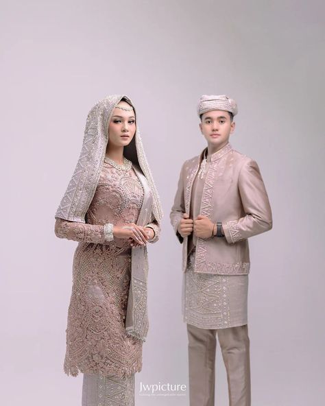 Adat Padang Wedding, Adat Padang, Adat Betawi, Pengantin Melayu, Adat Palembang, Melayu Wedding, Foto Prewed, Muslim Wedding Photos, Indonesia Traditional