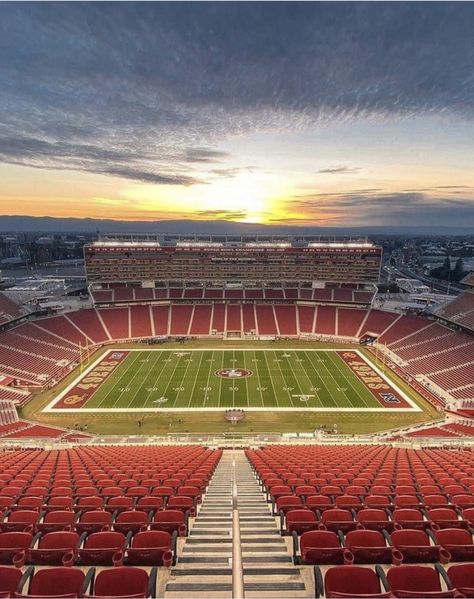 San Francisco 49ers Wallpapers, 49ers Stadium, Levis Stadium, 49ers Images, Football Aesthetic, San Fransico, Nfl Football 49ers, Football 49ers, Levi Stadium