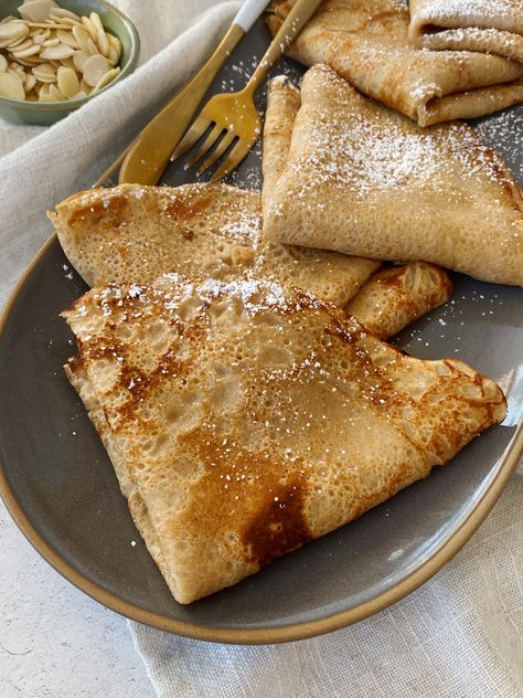 Oat Flour Crepes, Healthy Crepe Recipes, Vegan Crepes Recipe, Healthy Crepes, Oat Flour Recipes, Vegan Crepes, Chocolate Chip Waffles, French Crepes, Flour Alternatives