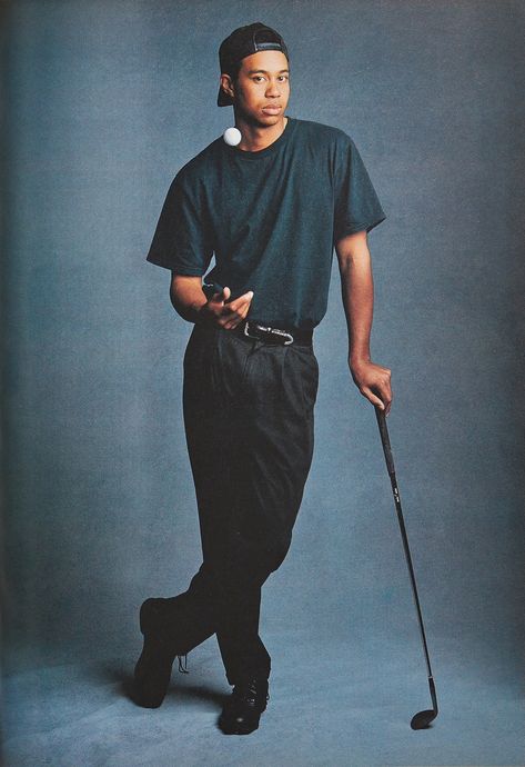 Vintage Golf Photos, Vintage Golf Outfit Men, 1980s Outfits Men, Vintage Golf Outfit, Vintage Golf Aesthetic, Golf Style Men, Golf Shoot, Golf Outfit Men, Mizuno Golf