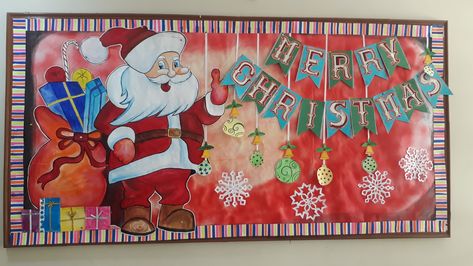 Christmas Notice Board Ideas, Notice Board Decoration Ideas For School, Notice Board Decoration, Class Board Decoration, Meery Christmas, Diy Crafts For School, Class Board, Soft Board, School Board Decoration