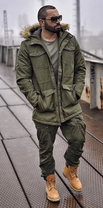 @lazar_angelov_official - Fall outfit inspiration with a green parka jacket green t-shirt aviators green cargo pants brown timberlands  #boots #coat #parka #cableknit #jacket #tshirt #menswear #mensfashion #menstyle #fallfashion #falloutfits #mensoutifts Green Parka Outfit Men, Parka Outfit Men, Green Parka Outfit, Timbaland Boots, Green Parka Jacket, Lazar Angelov, Parka Outfit, Timberland Boots Outfit Mens, Timberland Boots Outfit