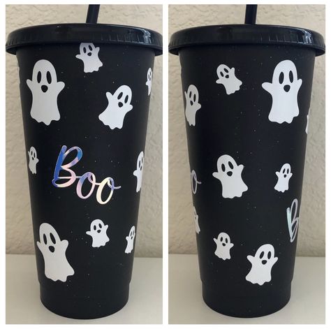 Ideas Navidad, Halloween Cups, Cup Crafts, Diy Cups, Cup A, Glitter Cups, Novelty Mugs, Cute Cups, Personalized Cups