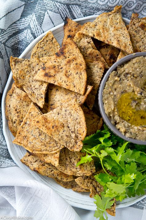 Missing pita chips on a grain free diet? These grain free pita chips are quick and easy to make with homemade grain free flatbreads. Pita Crisps, Sack Lunches, Homemade Pita Chips, Gluten Free Lasagna, Grain Free Diet, Whole Wheat Pita, Lactose Free Diet, Food Appetizers, Pita Chips