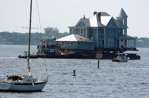 The Corbetts bought the home for just $1 from a developer who was hoping to build a condo on the grounds in Palmetto, Florida in 2006. They floated the 220-ton home about 20 miles up the water (pictured) Palmetto Florida, Water Pictures, Smile Everyday, Tampa Bay, Mansion, Beautiful Homes, Tampa, Florida, House Styles