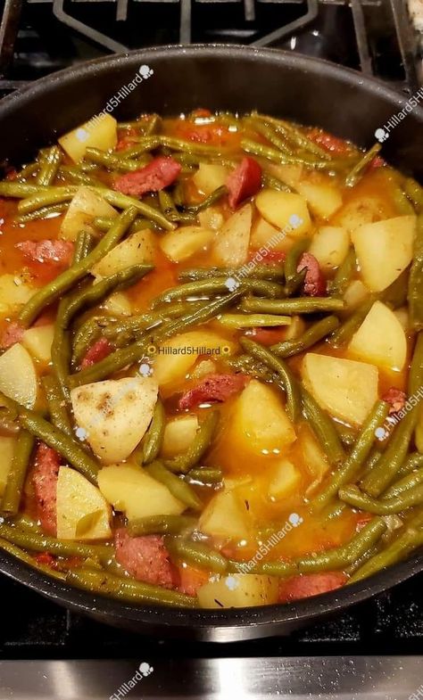 Louisiana’s Best Recipes-Cajun, Creole, and Southern | 🌱🌱🌱🌱🌱🌱REPOST🌱🌱🌱🌱🌱🌱 | Facebook Authentic Southern Recipes, Cajun Recipes Louisiana Authentic, Authentic Creole Recipes, Authentic Louisiana Recipes, Green Beans With Potatoes, Cajun Recipes Louisiana, Smothered Green Beans, Cajun Recipes Authentic, Cultural Recipes