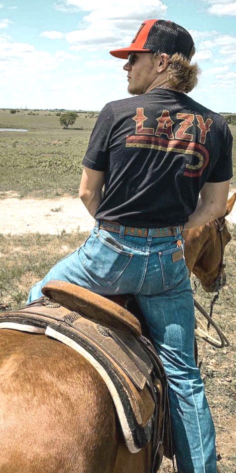 Rodeo Outfits Men, Summer Rodeo Outfits, Country Guy Outfits, Country Outfits Men, Western Rodeo Outfits, Cowboy Outfit For Men, Wrangler Clothing, Southern Men, Jeans Outfit Men