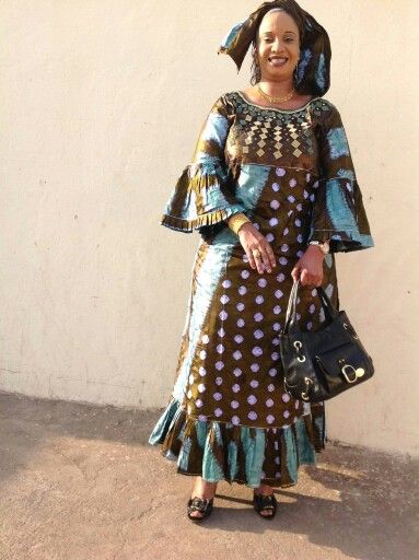 Embroidered Bazin Malian fashion Mali Fashion, African Dress Patterns, Kitenge Dress, Shweshwe Dresses, Long African Dresses, Best African Dresses, African Print Dresses, Kitenge, African Print Fashion Dresses