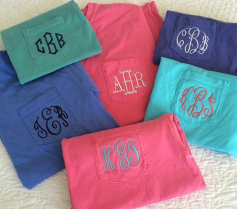 Monogrammed Comfort Color T-Shirt Short Sleeve by SewSweetbyDani Monogram Pocket Tees, Monogram Box, Monogram Shirt, Pocket Tees, Decal Ideas, Monogram Ideas, Diy Monogram, Pocket T Shirt, Monogram Outfit