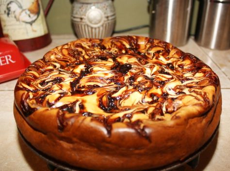 brownie sundae cheesecake...maybe my next christmas dish? Brownies Cheesecake, Cake Brownie, Chocolate Sundae, Cheesecake Brownie, Brownie Sundae, Chocolate Crust, Cheesecake Brownies, Just A Pinch, Köstliche Desserts