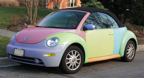 PB {Rainbow Convertible} NPB!! Bug Car Aesthetic, Buggy Car, Bug Car, Volkswagen New Beetle, Car Deco, Beetle Car, Volkswagen Bug, Beetle Convertible, Vw Vintage